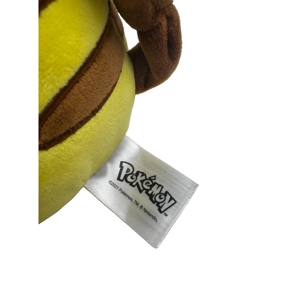 Pokémon Christmas Pikachu Plush, Holiday Santa Hat Star Pattern  Nintendo - Picture 6 of 9
